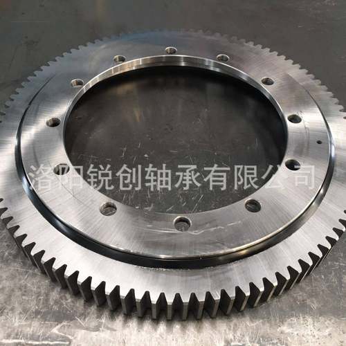 内齿外法兰回转支承RK6-37E1Z   精磨加工