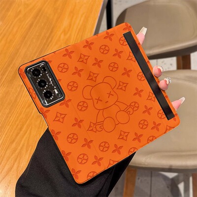 荣耀MagicV3手机壳皮质暴力熊