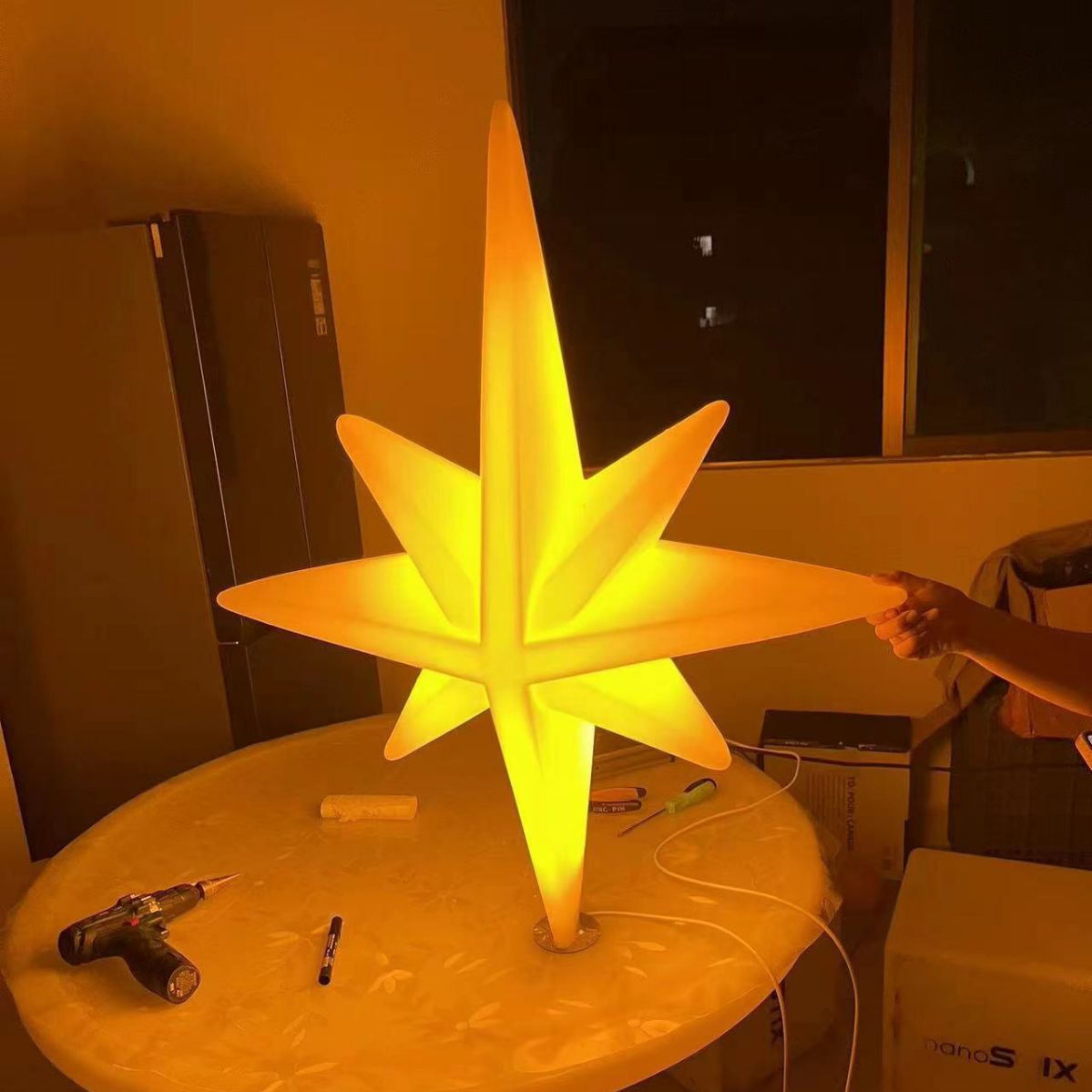 LED网红发光八角星圣诞节创意八芒星户外景观装饰婚庆发光星星灯