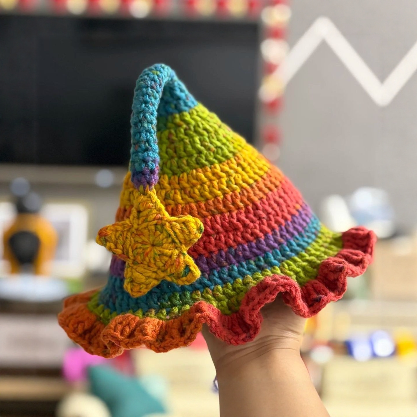 手编八股牛奶棉段染粗毛线团