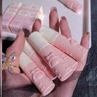 口红伪素颜润唇膏二合一品牌精华适合素颜的素颜淡妆非礼盒套装