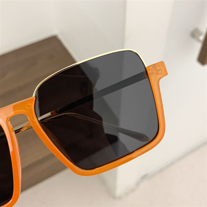 高档墨镜2d021新款潮女圆脸新款开车复古太阳眼镜高级