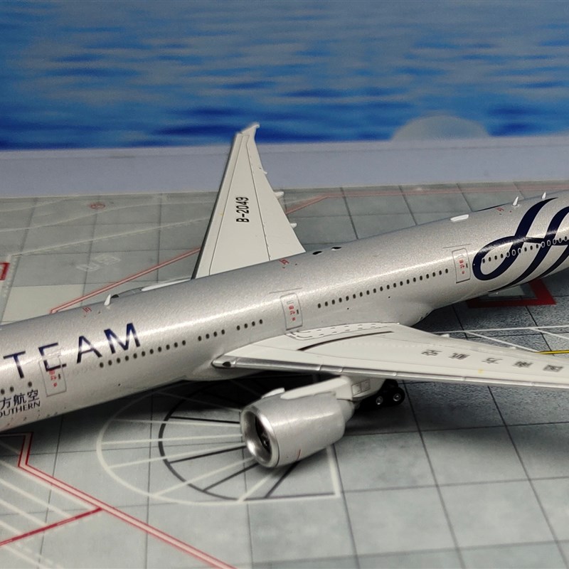 1:400南方航空波音777-300er天合联盟b-2049客机飞.机模型合金