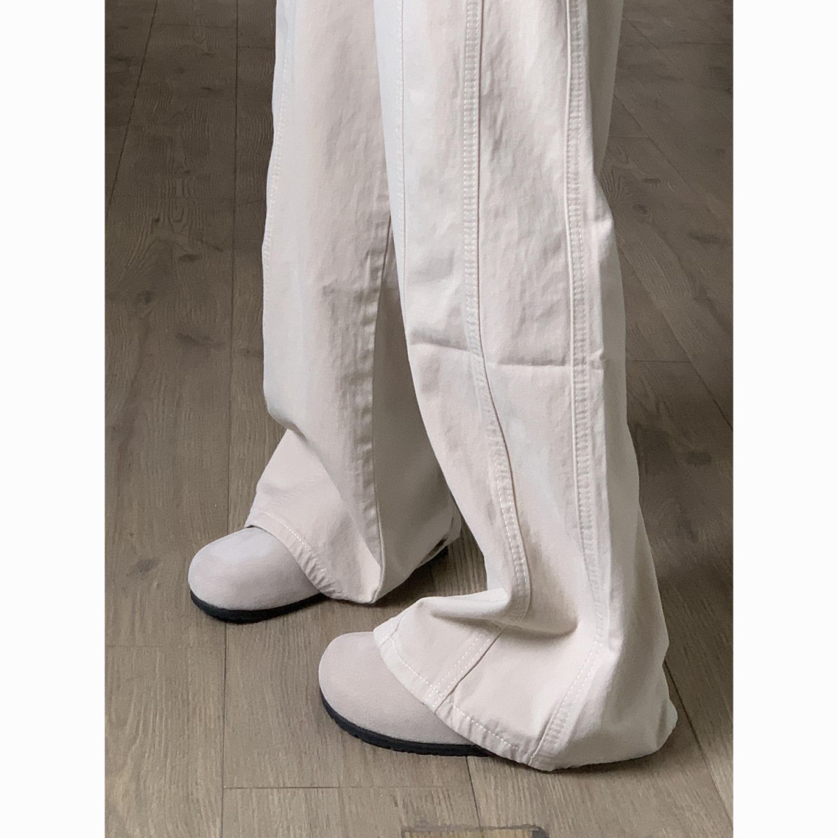 美式米杏色工装牛仔裤女2025秋季新款高腰宽松垂感直筒阔腿休闲裤