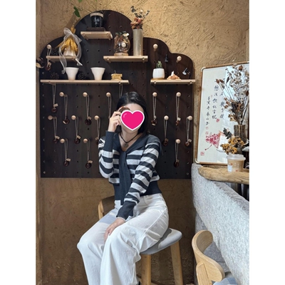灰色假两件披肩绑带针织衫女早秋韩系穿搭小个子绝美漂亮短款上衣