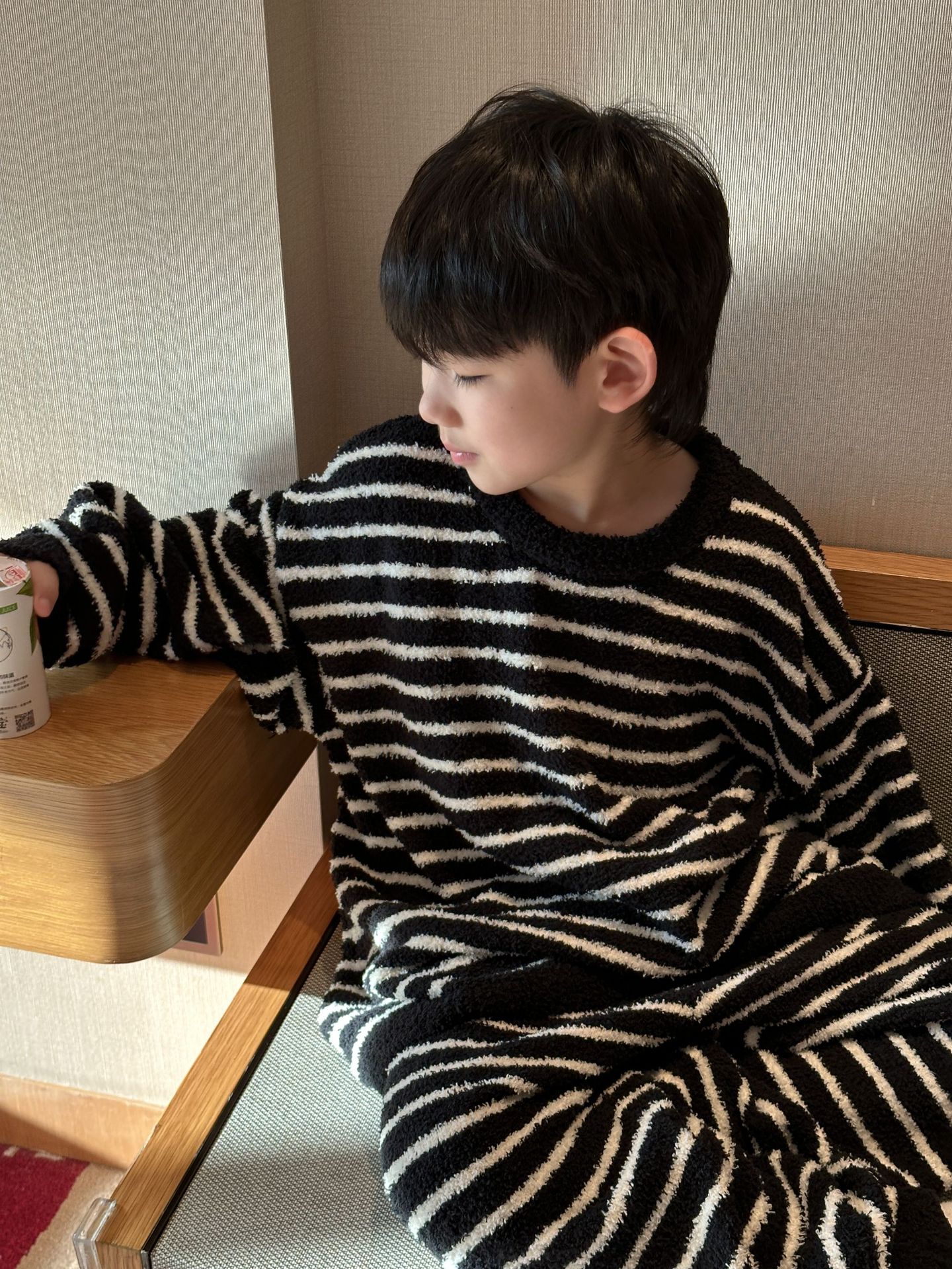 睡衣秋冬款加厚男童珊瑚绒家居服