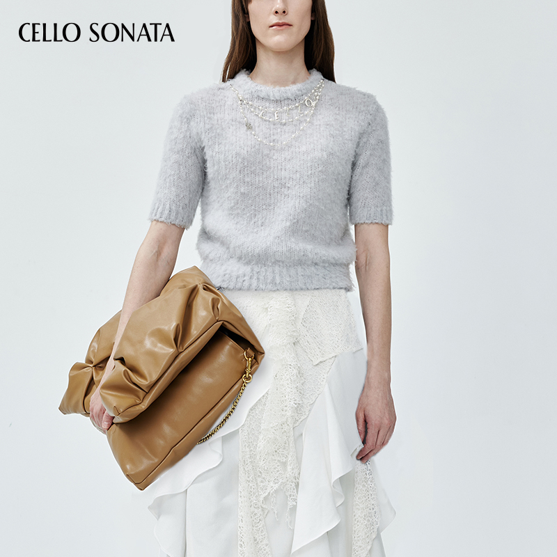 Cello Sonata秋冬新款 浅灰色时尚针织毛衣珍珠链条羊毛套头短袖