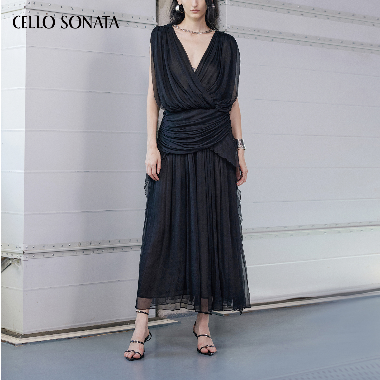 Cello SonataTS5早春系列 黑色人丝真丝抽皱长裙礼服高级感连衣裙