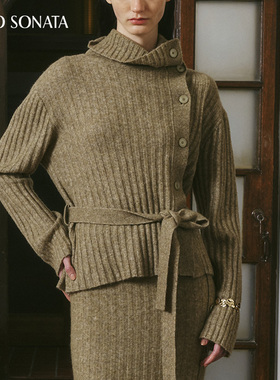 Cello Sonata 墨绿色可翻折堆领针织上衣