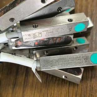 议价NBB1.5 E23拆机货瑞士堡盟Baumer方形接 F41