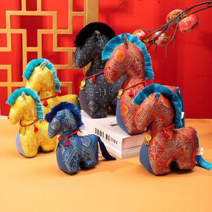 吉祥物布艺新年富贵马年挂件马生肖居家新年礼物摆件毛绒玩具马