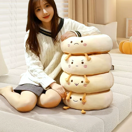 Подушка пук с подушкой ленивые люди на полу в офисе для чтения офис для чтения на протяженность бурного окна