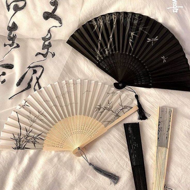 新中式黑色竹子折叠扇子便携图片