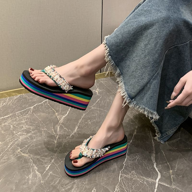 2025夏季新款人字拖厚底高跟凉拖女士外穿韩版时尚沙滩女拖鞋坡跟