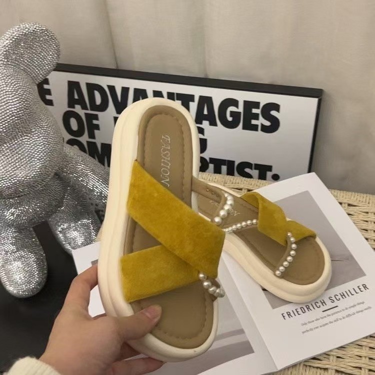 仙女风厚底沙滩拖鞋女夏外穿2025新款珍珠绒面一字拖34码女士凉鞋