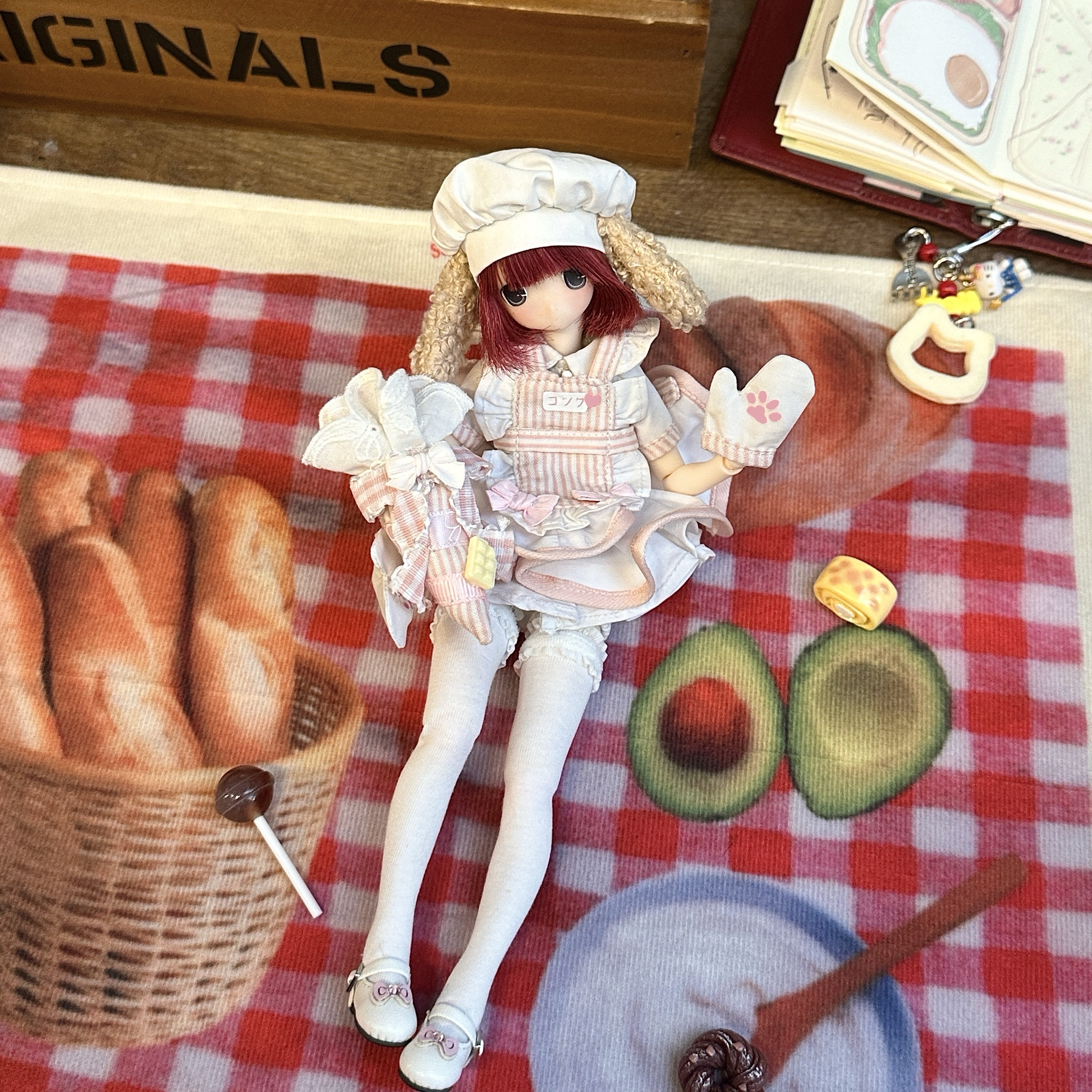 莉莉丝的烘焙师BJD6分Azone娃衣
