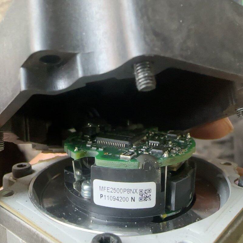 松下编码器MFE2500P8NX，，适合的朋友，（议价）