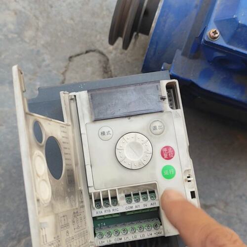 ATV303HU15N4 380V 1.5KW（议价）