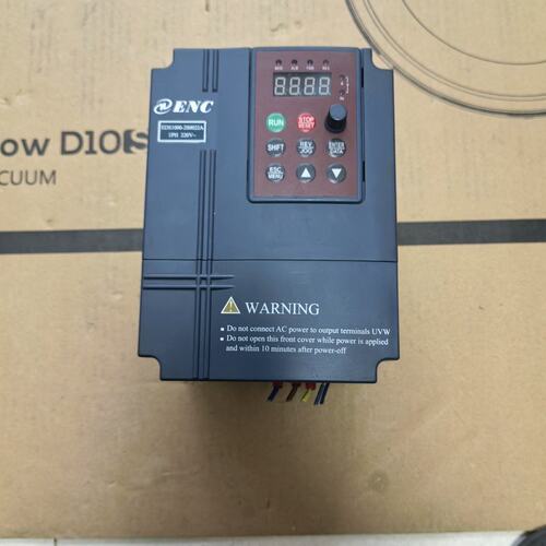 易能变频器 EDS1000-2S0022A，220V输入，2（议价）