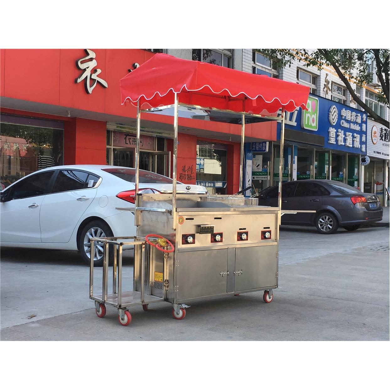 外卖流动路边夜市摆摊炸串水煮串杂粮煎饼锅摆摊扒炉小吃车推车