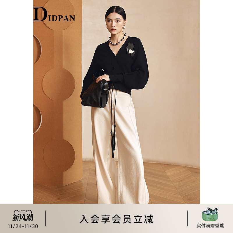 IDPAN绵羊毛V领针织衫蝙蝠袖廓形修身开衫上衣送胸针2025秋季新款