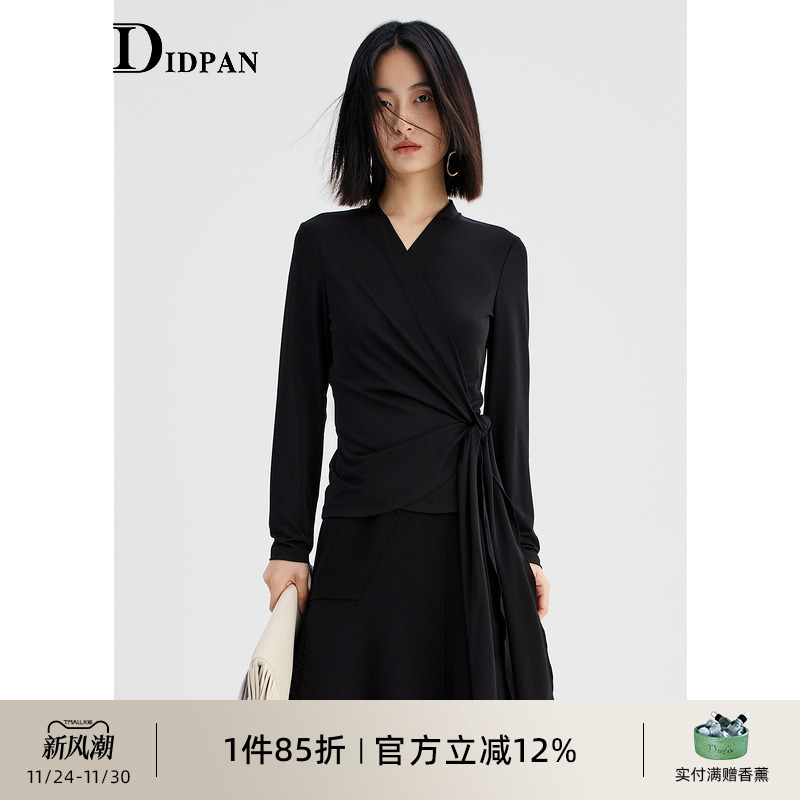 IDPAN针织长袖上衣春夏新款显瘦通勤收腰V领不规则设计感小衫