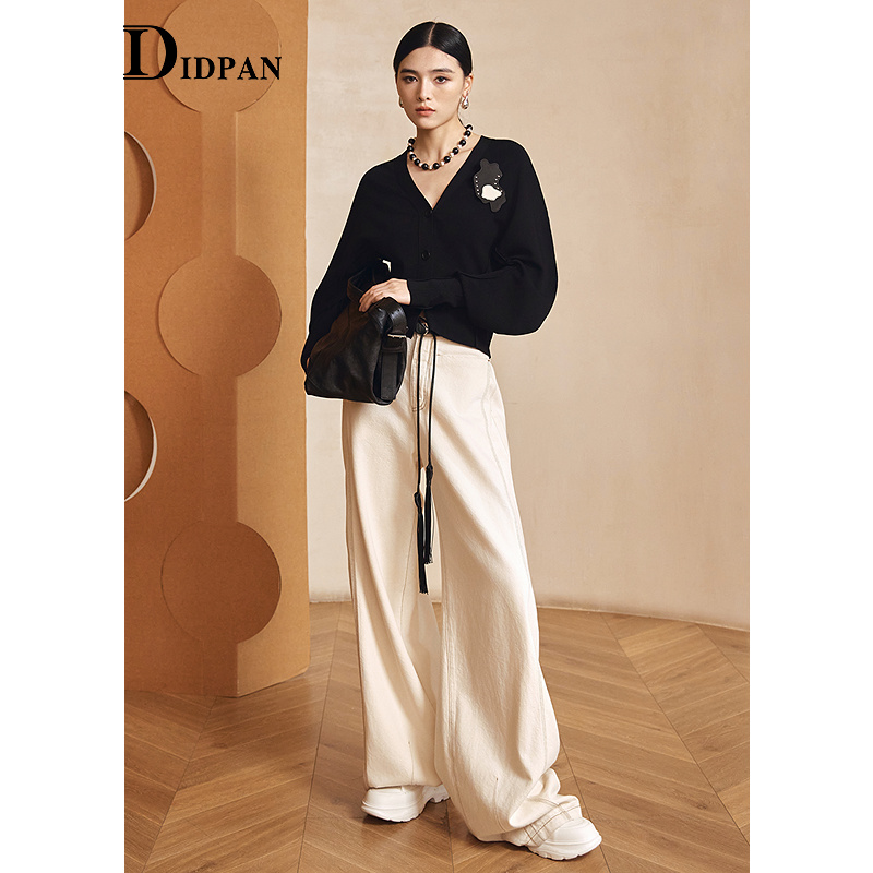 IDPAN绵羊毛V领针织衫蝙蝠袖廓形修身开衫上衣送胸针2025秋季新款