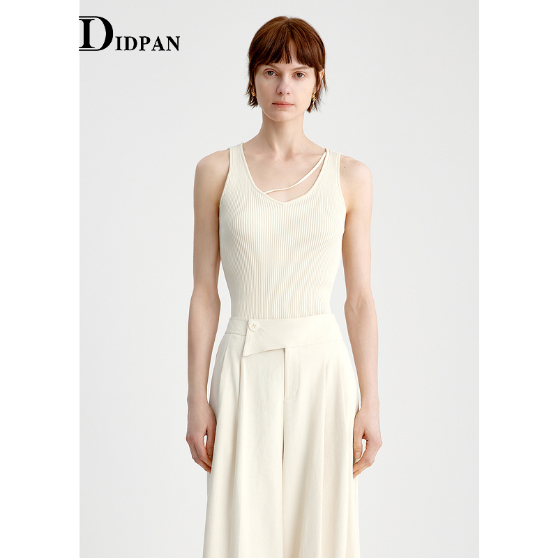 IDPAN针织背心新款时髦百搭显瘦V领设计感打底内搭上衣女