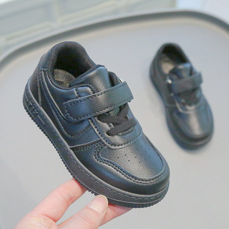 儿童运动鞋2026春秋新款男童休闲鞋外贸黑色女童板鞋软底宝宝鞋单
