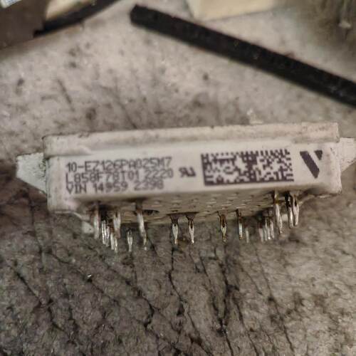 10-EZ126PA025M7  L858F78T01 变频