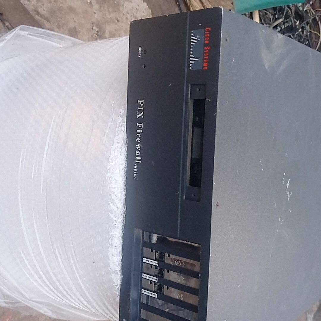 Cisco  企业级防火墙 pix520 无限用户数