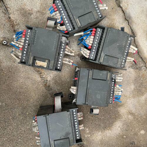 6ES7 223-1PH23-0XA8