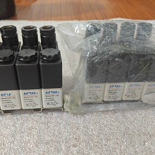 电磁阀3V106 DC24V
