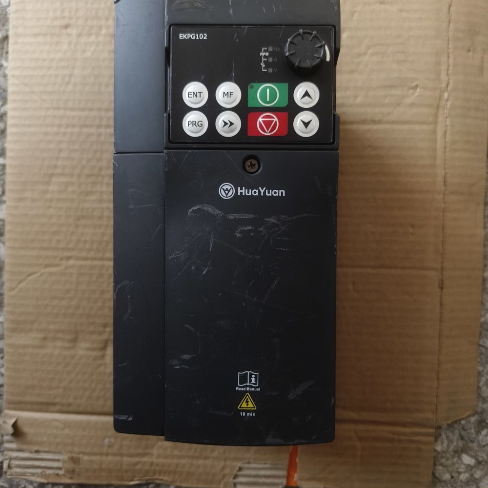 华远变频器  S1-4T0055-B  5.5kw 拆机功能图片