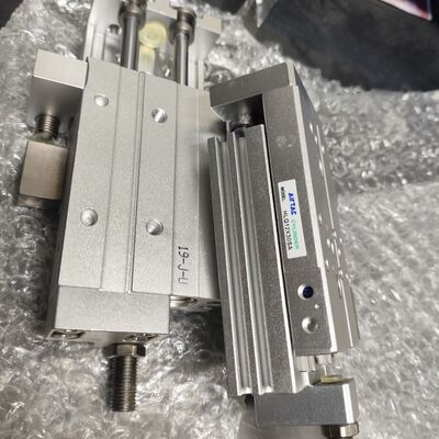 亚德克HLQ12X30SA两个。