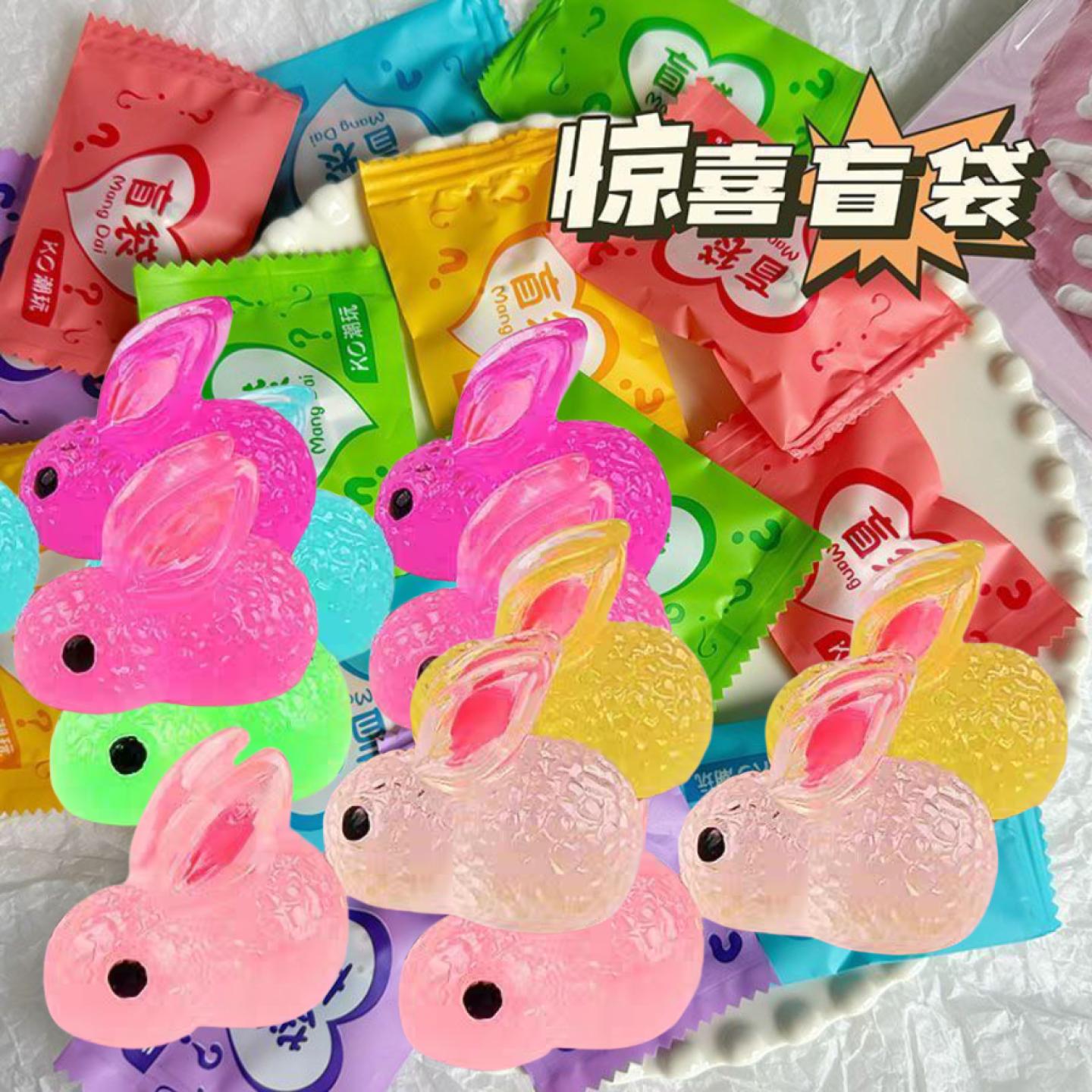可爱夜光兔彩色小兔子摆件DIY创意发光玩偶玩具微景观装饰品配件