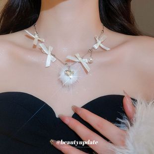 缎带蝴蝶结毛球珍珠项链优雅甜美小众气质锁骨链轻奢高级感颈链女