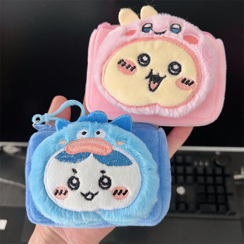 蓝色卡哇伊零钱包可爱卡通毛绒粉色乌萨奇证件卡包方形便携随身带