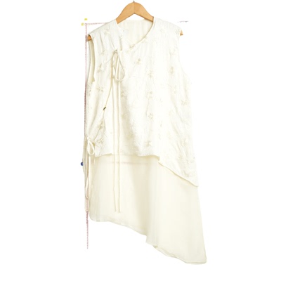 【佗寂】A2装新款高端洋气通勤气质杏色马甲-K11M174