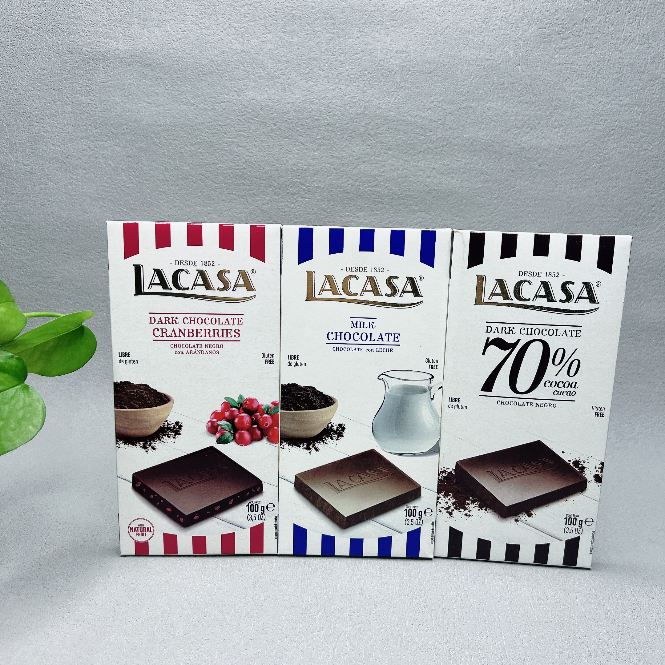 临期 西班牙进口乐卡莎70%/蔓越莓干黑巧克力100g排块纯可可脂