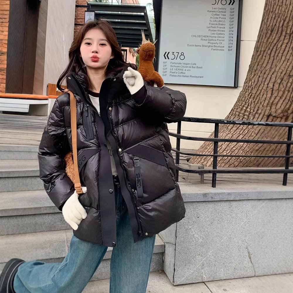 欧货亮面黑金羽绒服女短款202羽绒服