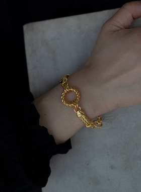 古希腊风圆环金色手链女2023新款中古风高级潮流小众金属环手链