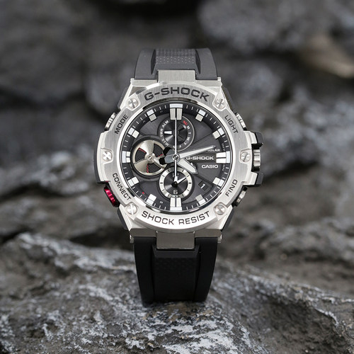 G-SHOCK钢铁之心太阳能手表