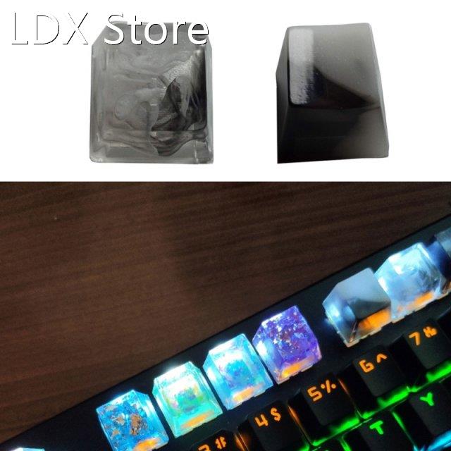 One Handmade Customized OEM R4 Profile Resin Keycap for Cher
