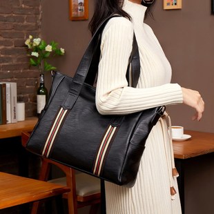 leather capacity autumn winte 2020 Soft bag lady high new