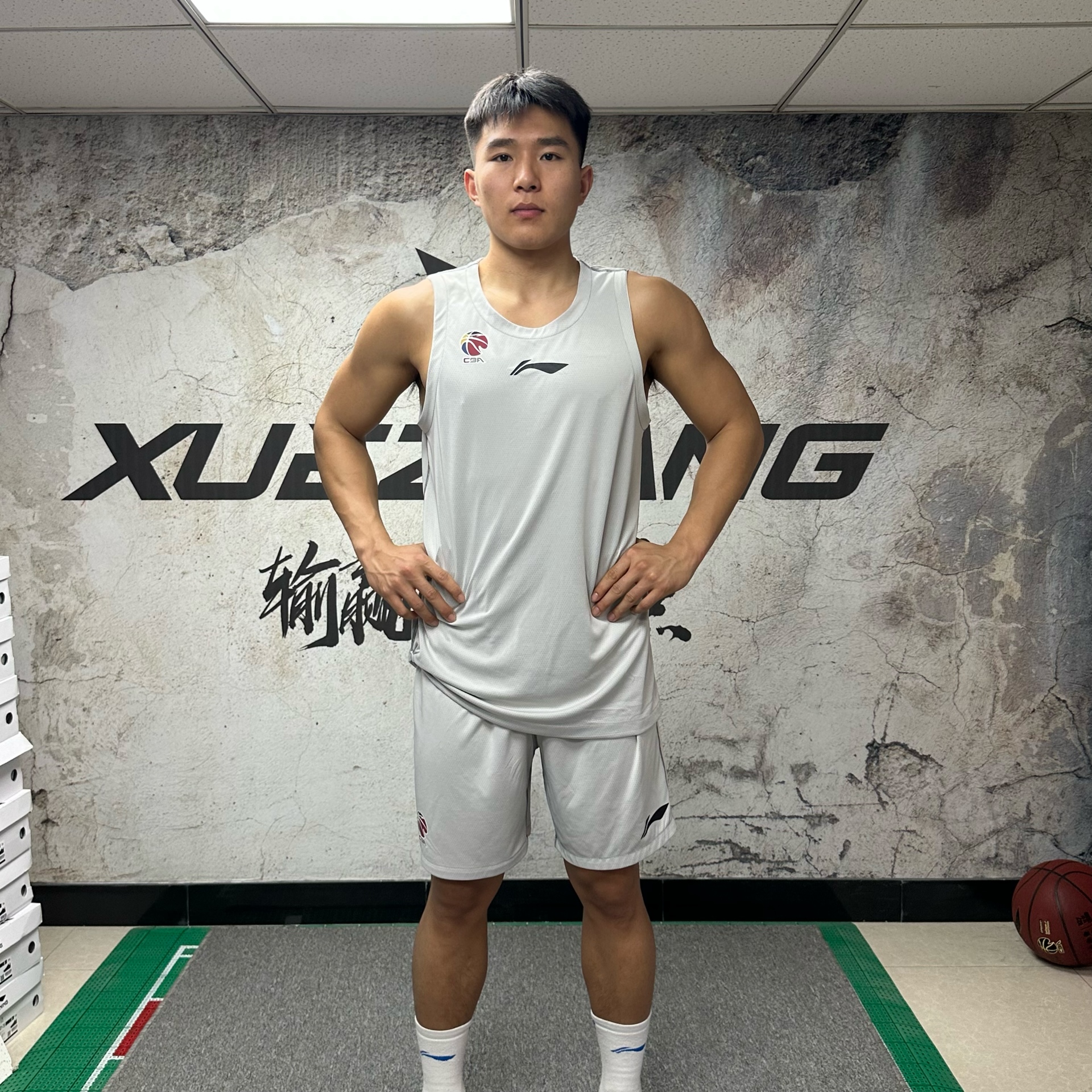 李宁25赛季球员版双面训练背心