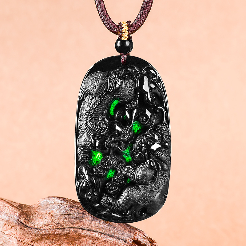 翡翠吊坠墨玉翠莹福天然