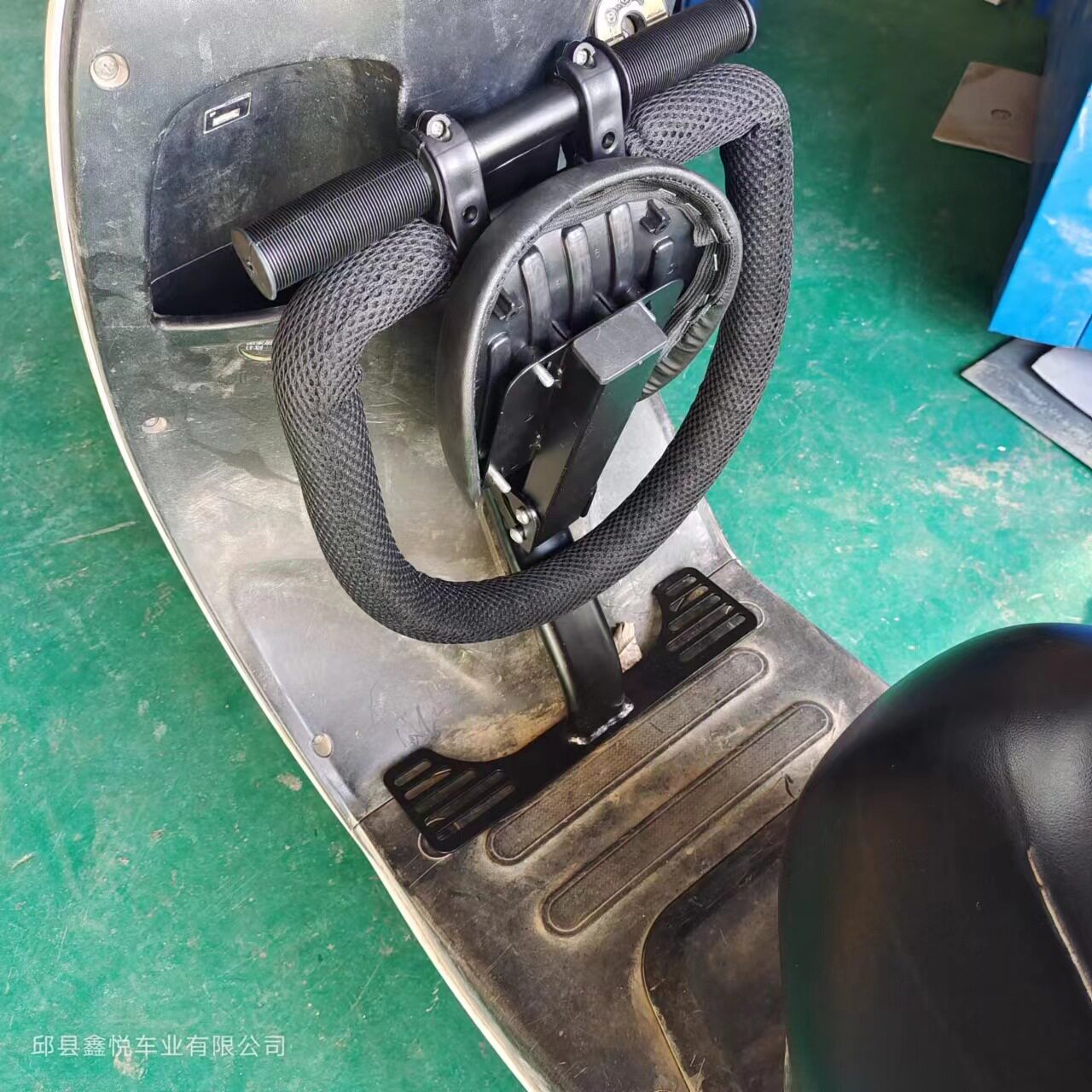 鑫电动车儿童安全座椅前置可折叠雅迪爱玛台铃电瓶自行车宝宝椅