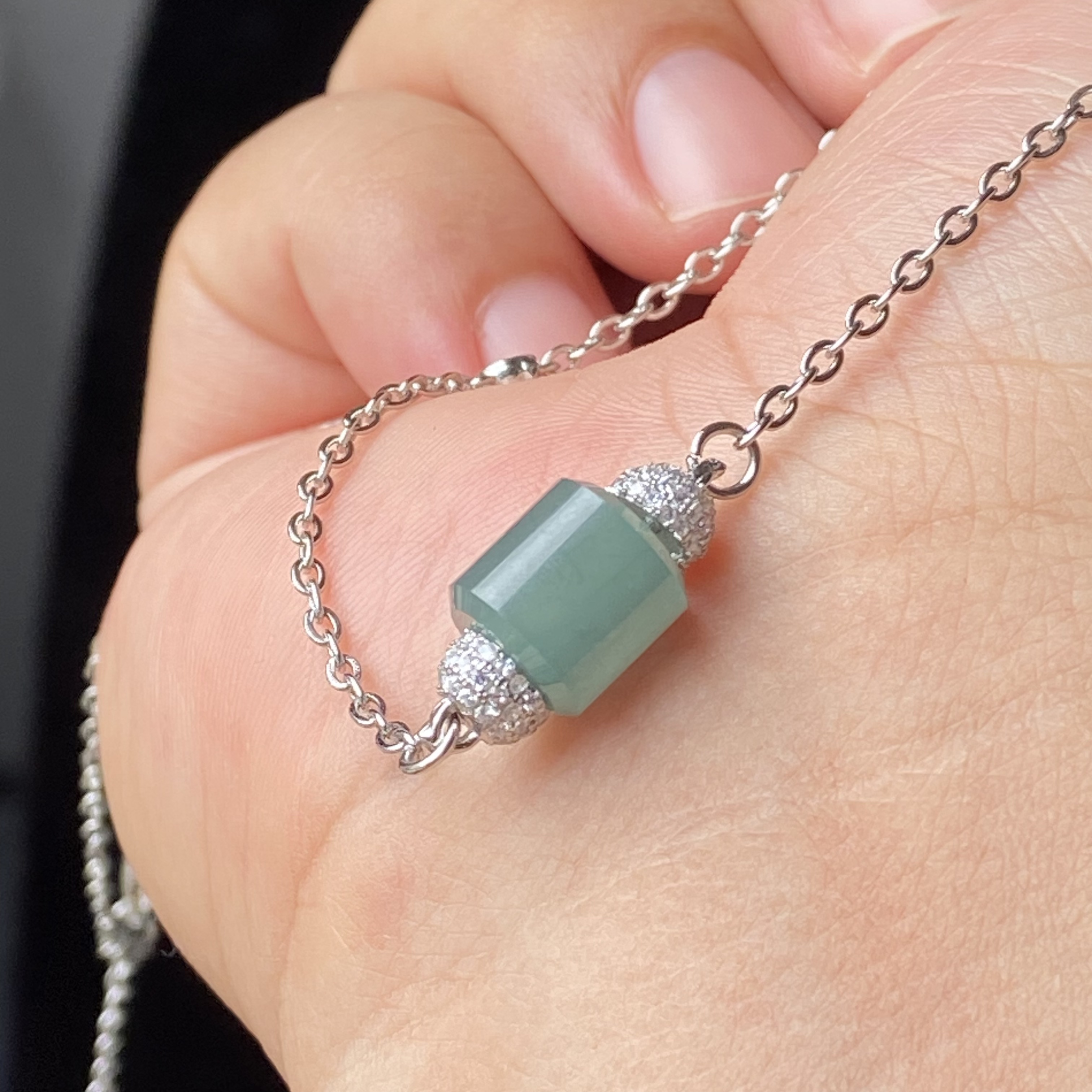 天然A货翡翠危地马拉翡翠冰种天空蓝翡翠桶珠吊坠顶珠配珠文玩