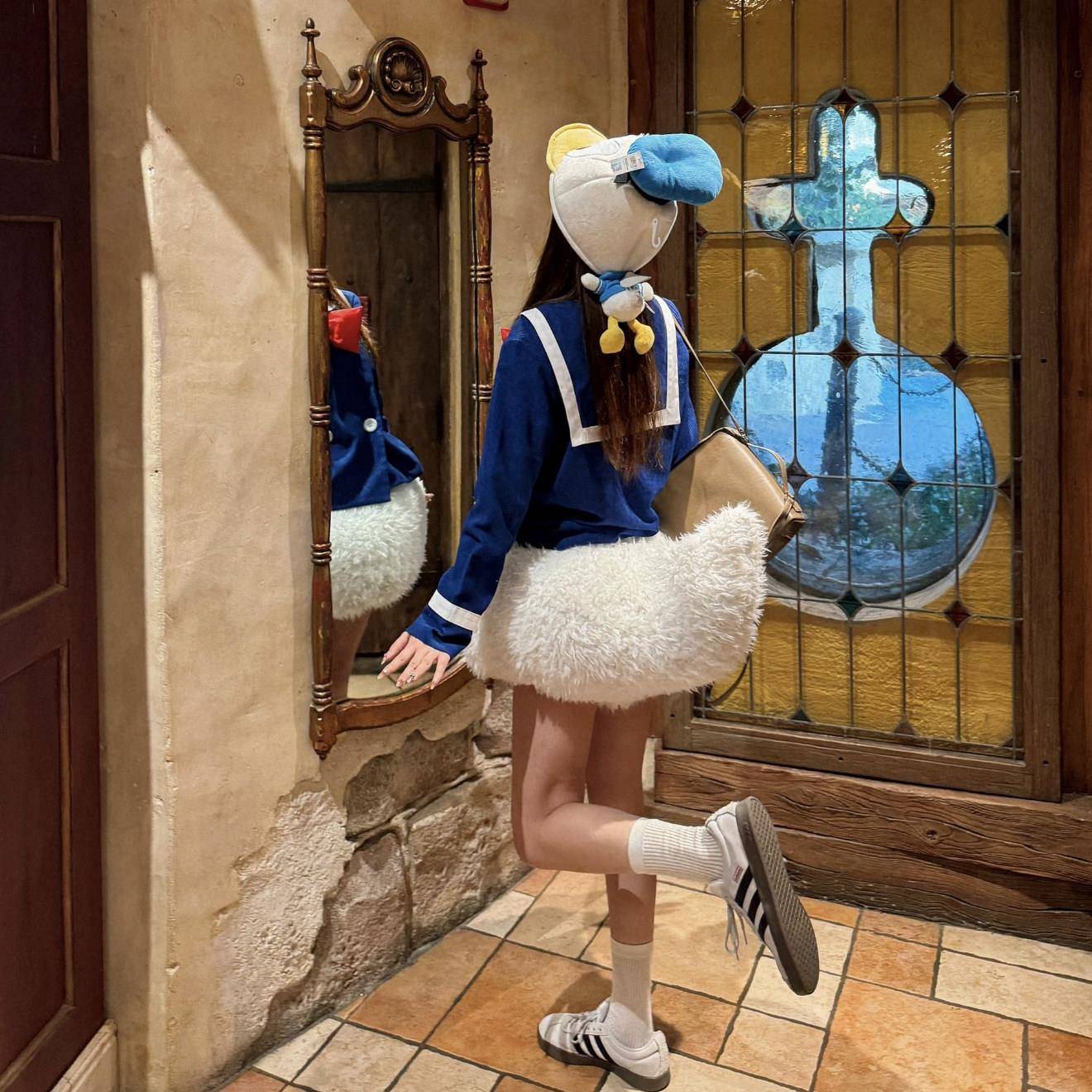 卡通装扮亲子成人男女宝宝万圣节儿童服装女童唐老鸭cosplay